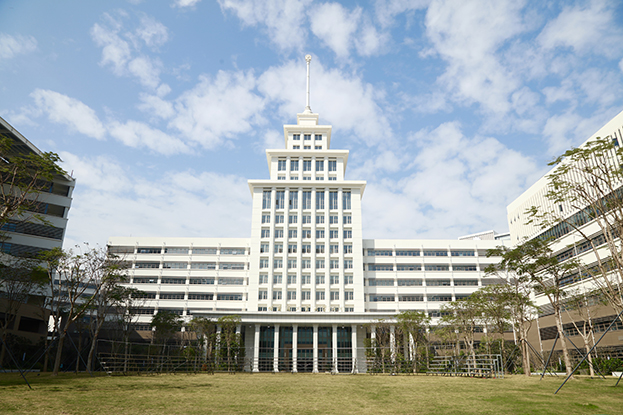 【献礼深圳特区建立40周年】把握发展机遇 星空体育（中国）官方网站助力深圳特区高等教育跑出发展“加速度”